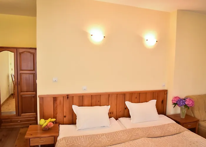 Lina Hotel